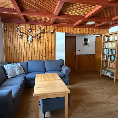 Konukevi Hones 3*