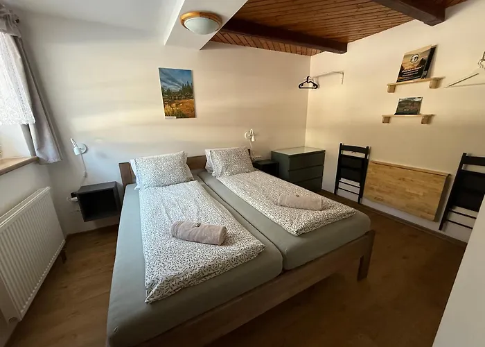 Πανσιόν Hones 3*